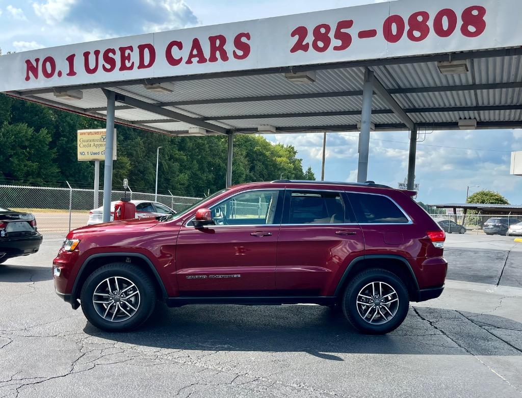 2019 Jeep Grand Cherokee Laredo E's photo